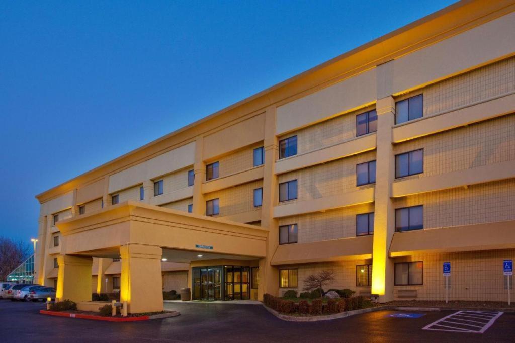 Hotel La Quinta By Wyndham Springdale Esterno foto